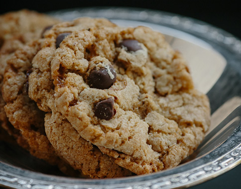 Recipes - Enstrom Almond Toffee Cookies